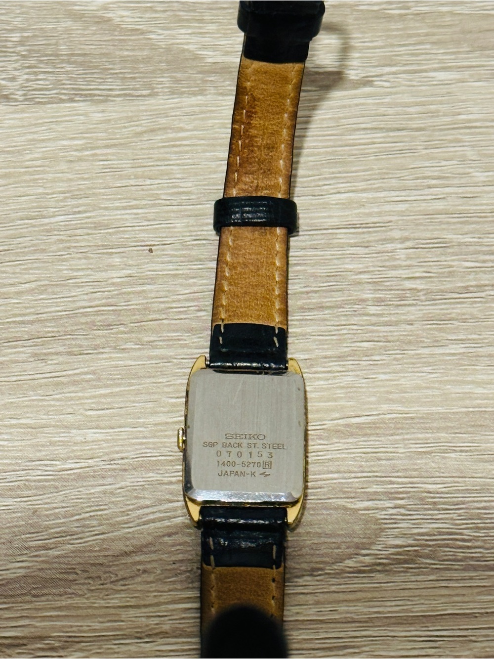 Vintage Seiko Quartz Women's Tank Watch Two-Tone Gold Silver 1400-5270 For Parts - Picture 7 of 9